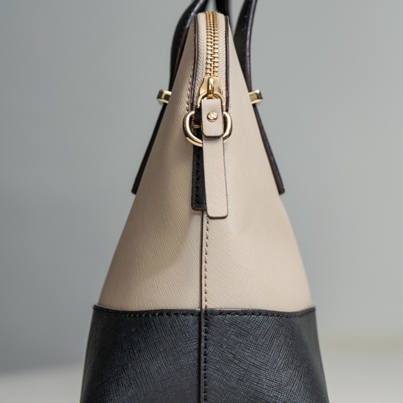 Kate Spade Two Toned Purse - Picture 3 of 6